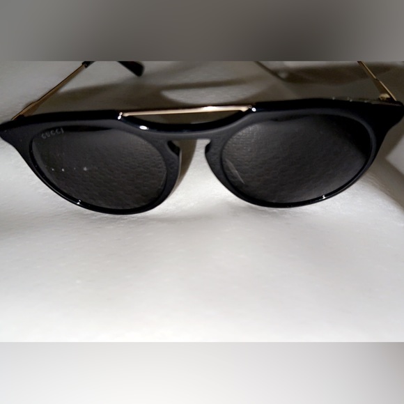 Gucci sunglasses - Picture 4 of 4